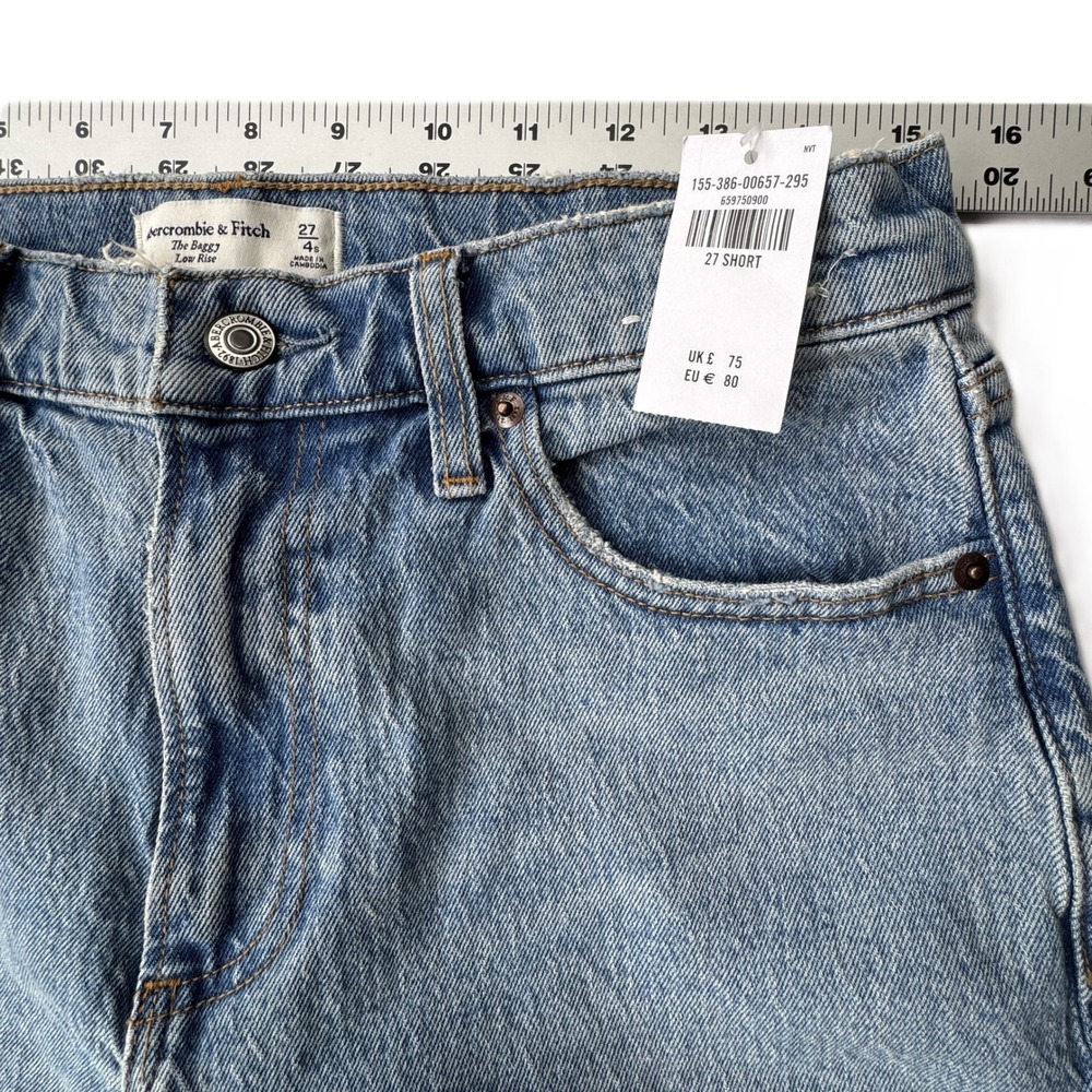 Abercrombie & Fitch The Baggy Low Rise Jeans Womens 27 4S Light Wash Blue NWT - Picture 5 of 12